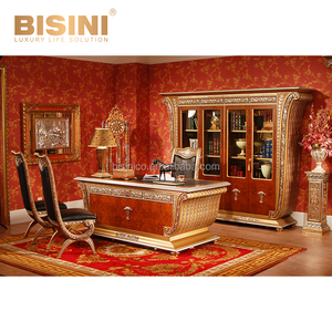 Scrivania da Ufficio in Stile Barocco Classico con Intagli in Legno Argento e Oro, con Sedia in <span class=keywords><strong>Pelle</strong></span> Abbinata - Product Image 3