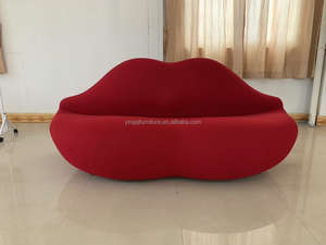 โซฟาห้องนั่งเล่นทรงริมฝีปากกำมะหยี่ทันสมัย สีชมพูแดง โซฟาทรงริมฝีปาก โซฟาทรงจูบ - Product Image 6