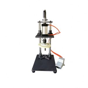Machines de pressage et de scellage manuelles pneumatiques pour grands couvercles de seaux, machine de capsulage pour couvercles de seaux de stockage en plastique - Product Image 4