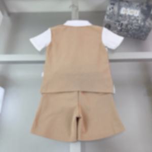 Nouvel ensemble décontracté de luxe pour garçons, coupe ajustée, manches courtes, design estival, vitalité jeune, contrastes audacieux, polyester/coton - Product Image 2