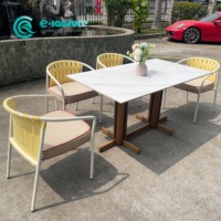 Ensemble de table rectangulaire et de chaises de salle à manger en aluminium pour patio moderne, design unique en sangle, chaise de jardin pour usage extérieur, pour cour, villa