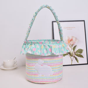 Fabrieksdirecte verkoop: bedrukte geruite konijnenmandjes met ruches, grote paasmandjes voor snoep, gingham rastermanden - Product Image 5