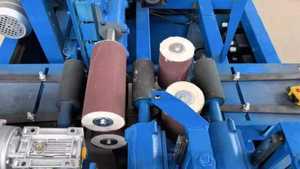 Travail du bois <span class=keywords><strong>Scurry</strong></span> ponceuse à quatre côtés ponçage à bande machine de polissage à quatre côtés planche de bois ponceuse meubles - Product Image 6