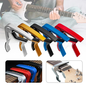 Accesorios para Guitarra Acústica: Afinador de Guitarra de Aluminio, Pinza, Triger, Capo y 4 Púas Aleatorias - Product Image 5