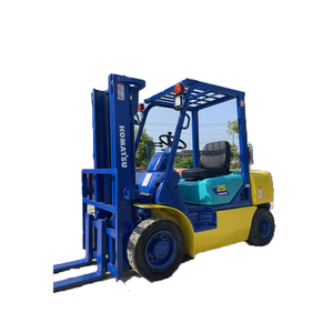 Buen precio 2018 Año 100% Original Japón Komatsu Fd25 FD30 2,5 Ton 3 Ton 5 Ton Carretillas elevadoras diesel usadas 3 t en venta - Product Image 1