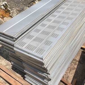 Barrera acústica insonorizada de Venta caliente <span class=keywords><strong>valla</strong></span> galvanizada Micro agujero barrera de ruido pared Reducir ruido barrera de sonido pared - Product Image 2