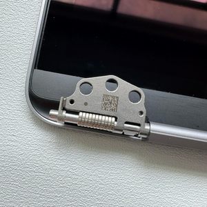 Panel LCD OEM de alta calidad grado A+ o ensamblaje completo de repuesto para A1707 A1708 A1932 A1989 A2337 A2338. Todos los modelos disponibles. - Product Image 4