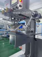 Nouvelle machine de presse à chaud semi-automatique LC LC-600RL pour l'impression de logos en relief sur paniers en plastique pneumatiques de grande taille