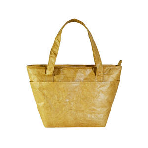 Refroidisseur de vin thermique en feuille d'aluminium avec logo personnalisé transporteur promotionnel mini livraison de nourriture isolée 6 canettes sac isotherme en Tyvek - Product Image 1