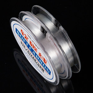 Línea de Pesca Transparente de Alta Resistencia Wildcard Soft Carbon de 50m para Uso con Señuelos - Product Image 1