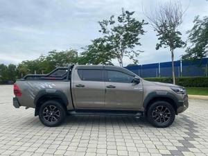 Véhicule HiLux Rogue 4X4 <span class=keywords><strong>d</strong></span>'<span class=keywords><strong>occasion</strong></span> propre 2021 conduite à gauche conduite à droite voitures <span class=keywords><strong>d</strong></span>'<span class=keywords><strong>occasion</strong></span> à vendre - Product Image 3