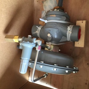 Régulateurs à commande directe série 133 (133L, 133H, 133HP) - Neufs, originaux, en stock - Product Image 3
