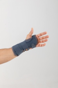 دعامة معصم قابلة للتعديل بمقاس واحد تدعم حمل الأوزان والتمارين الرياضية - Product Image 4