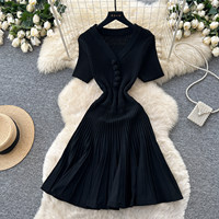 Produit très vendu Robe décontractée en tricot Robe d'été fine Robe tendance pour femmes Robe à la mode