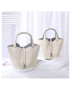 Sacs à main pour femmes, fabricant de sacs en cuir rétro personnalisés pour femmes, sacs à main de haute qualité, grand sac fourre-tout à bandoulière - Product Image 3