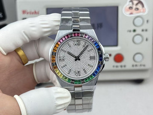 นาฬิกาดำน้ำสปอร์ตสแตนเลสสตีลอัตโนมัติคุณภาพสูง ดีไซน์แฟชั่น ทนทานต่อน้ำ 5 บาร์ พร้อมเข็มบอกเวลา - Product Image 2