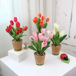 Decoratieve Kunstmatige Tulpenbloemen Met Pot Gesimuleerde Potversiering