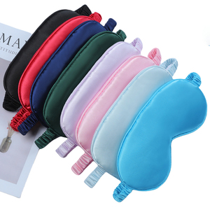 Masque de sommeil en satin de soie imitation douce avec logo personnalisé, de haute qualité, lisse et efficace, avec élastique - Product Image 2