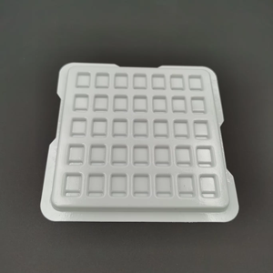 Plateau blister en CPET thermoformé sur mesure pour l'emballage de bijoux, montres et lunettes, usage industriel - Product Image 2