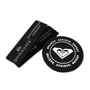 3D de transferencia de calor de silicona etiqueta hecho logotipo en relieve de goma de PVC parche para ropa/bolsa - Product Image 4