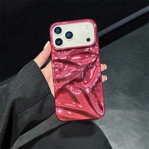 Funda para iPhone 17 Pro Max, Diseño de Pliegues con Revestimiento de Lujo para Mujeres y Chicas, Carcasa de TPU para iPhone 15, 16, 17 Pro Max - Product Image 6