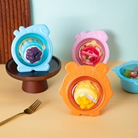 Kinderdagcadeau Peppa Pig-thema Gebakken Fruitmousse Mille-feuille Cake Westerse gebakjes Dessert Transparante doos