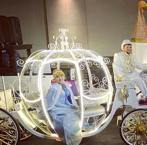 Chariot de luxe en forme de citrouille Cendrillon pour la visite des sites touristiques, chariot de princesse pour hall d'hôtel - Product Image 5