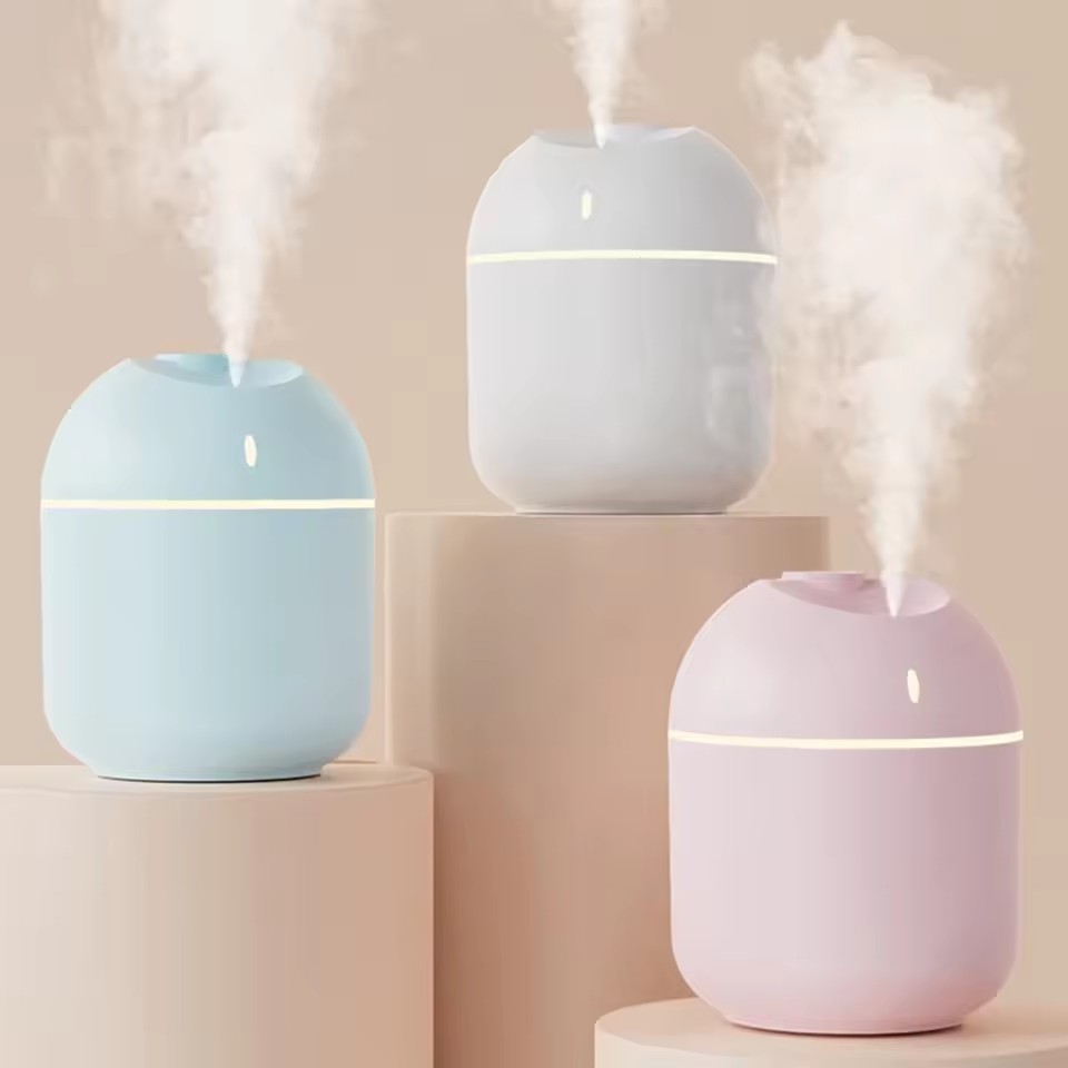270ML Smart Air Humidifier Cool Mist Aroma Diffuser with LED Night Light Power-Off Protection USB Operated for Home or Office