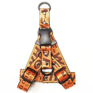 Conjunto clásico de collar para mascotas de lujo tres en uno Letras fluorescentes de moda Correas de arnés de nailon sólido en variedad de colores para perros - Product Image 3