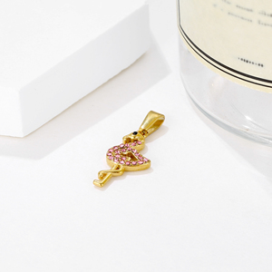 올리비아 스테인리스 스틸 도매 지르콘 하트 귀여운 플라밍고 펜던트 치아 참 펜던트 18k 골드 패션 펜던트 남녀 공용 - Product Image 5