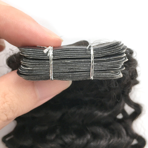 Extensions de <span class=keywords><strong>cheveux</strong></span> humains vierges chinois bouclés ultra-légères à bandes adhésives, double épaisseur, aspect naturel et coiffage polyvalent – Vente en gros - Product Image 6