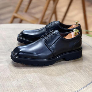 Zapatos formales italianos de punta cuadrada para hombre, hechos a mano con lujo y alta calidad, zapatos de vestir y Oxfords de cuero para hombre para fiestas y eventos sociales. - Product Image 1