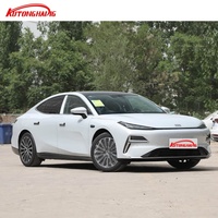 2025 Geely Galaxy Starshine 8 híbrido nuevo Sedán PHEV Lujo 5 plazas LHD FWD DHT 130km rango nueva energía automóvil al por mayor