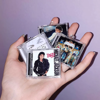 Vente flash : Porte-clés personnalisés en acrylique avec mini-albums CD de Michael Jackson, le roi de la pop, avec puce NFC, vente en gros de marchandises d'album