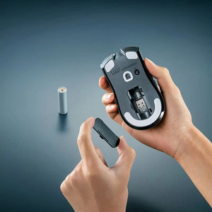 <span class=keywords><strong>Razer</strong></span> <span class=keywords><strong>Viper</strong></span> V3 hyperspeed 2.4GHz เมาส์ไร้สาย eSports เมาส์เล่นเกมน้ำหนักเบา82g การออกแบบที่มีน้ำหนักเบา30K ออปติคอลโฟกัสโปรเซ็นเซอร์280ชั่วโมง - Product Image 2