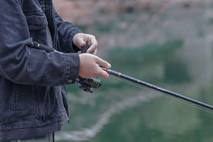 Canne à Pêche en Mer en Fibre de Carbone à 7/8 Sections Lancer Longue Distance Action Moyenne M-F Cannes Spinning Équipement pour Carpe et Bar Pêche en Eau Salée - Product Image 6