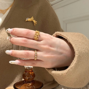 Chinese Style Magpie Plum Blossom Ring Gold Unisex Jewelry Gift Animal Design Pave Setting - Product Image 3