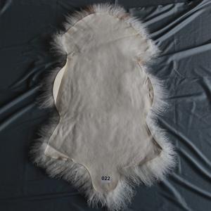 Haute qualité longue <span class=keywords><strong>laine</strong></span> douce <span class=keywords><strong>bouclée</strong></span> couleur naturelle marron blanc moelleux mongol fourrure d'agneau tapis pour <span class=keywords><strong>chaise</strong></span> lit salon - Product Image 6