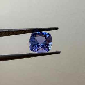 Aguamarina Sintética Creada en Laboratorio, Corte Pera Facetado, 4-8mm, Calibrada, para Joyería Fina - Product Image 2