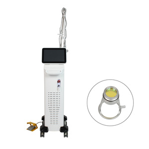 Máquina Láser de CO2 Portátil de Fábrica para Tensado Vaginal, Rejuvenecimiento de la Piel y Eliminación de Arrugas a una Longitud de Onda de 1064nm - Product Image 4