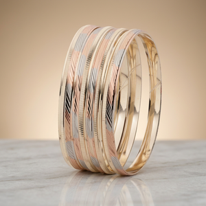Venta al por mayor de brazaletes chapados en oro de 3 tonos, brazaletes de moda, brazaletes de moda de oro de 3 tonos, brazaletes de latón con relleno de oro de tres colores. - Product Image 3