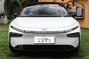 2025 Xpeng P7 + Năng Lượng Mới Xe Mini Hatchback 615Km Dài Phạm Vi Tinh Khiết Điện Trái Chỉ Đạo Tự Động Hộp Số Xe Mới Ra mắt - Product Image 2