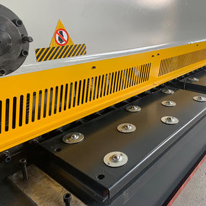 Draagbare Hydraulische Shearing Multifunctionele Schaar En Ponsen Werkbank Goede Ondersteuning - Product Image 5