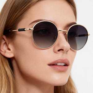 Gafas de Sol Ovaladas Elegantes para Mujer, Protección UV400, Lentes de PC, Marco de Plástico y Metal, Clase 2, Embalaje Personalizado - Product Image 3