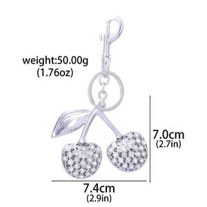 Porte-clés Bling en métal cerise avec strass étincelants, pendentif pour sac en cuir, breloque pour sac, anneau porte-clés - Product Image 6