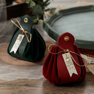 Venta al por mayor de terciopelo de lujo personalizado cordón boda bolsa de dulces de cuero Pu dulce regalo joyería bolsa bolsas para boda - Product Image 3