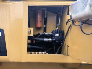 รถเกลี่ยดินอุปกรณ์เคลื่อนที่สำหรับแมวรถ D5K D5K มือสองรถเกลี่ยดิน D5K - Product Image 4