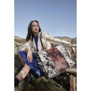 Bolso Myra con Estampado de Vaca para Mujer, Bolso de Mano de Cuero Genuino con Pelo de Vaca, Estilo Occidental - Product Image 2