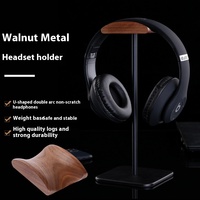 Support pour casque écologique en bois massif et alliage d'aluminium Drop Flood SD-041 avec présentoir en noyer et support métallique pour casque