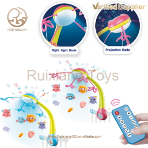 Juguete de fábrica <span class=keywords><strong>para</strong></span> guardería, cuna de bebé de plástico multifuncional, proyección móvil, luz nocturna, cama Musical relajante, colgador de campana - Product Image 4